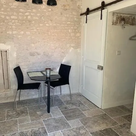 La Rochelle L'ile De Re Autrement * Nieul-sur-Mer
