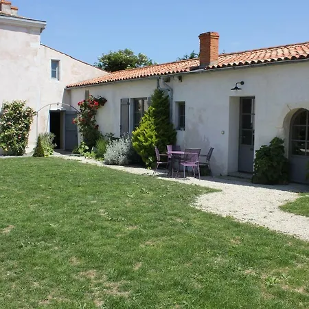 La Rochelle L'ile De Re Autrement Vakantiehuis Nieul-sur-Mer